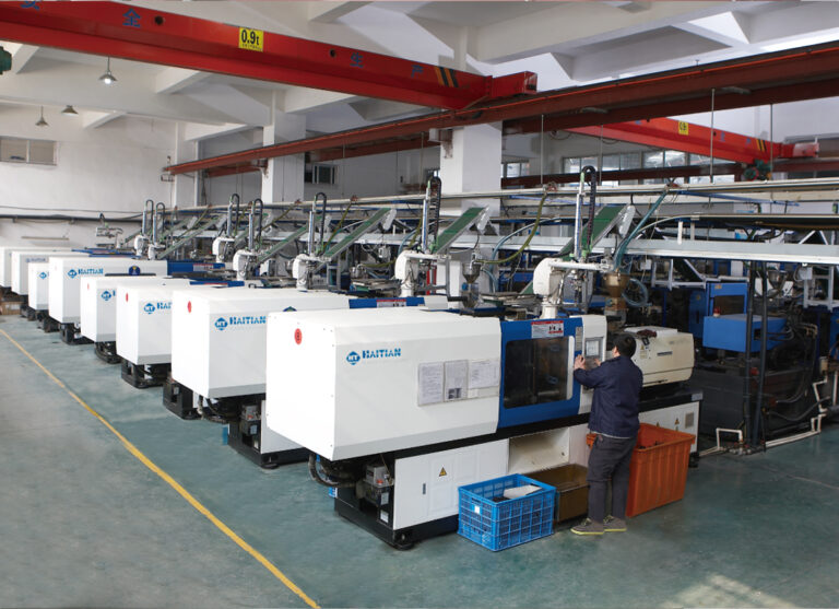 Hochwertige Kabelschleppketten und flexible Kühlmittelschläuche von JFLO für industrielle Maschinen und Automatisierung. Langlebig, effizient und für präzise Anwendungen in CNC-Maschinen und Produktionslinien entwickelt.